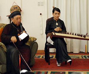 http://vnexpress.net/Files/Subject/3B/9F/A3/08/DSCF6713to.jpg