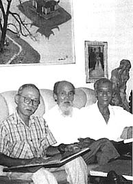 http://www.talawas.org/talaDB/pics/vh070507_2.jpg