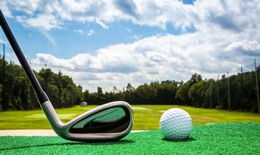 NÓI THẲNG: Đánh phụ nữ gãy gậy golf - Hành xử kiểu trọc phú cần biến mất ngay!