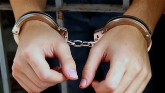 Bắt tạm giam một cán bộ thuế về hành vi nhận hối lộ